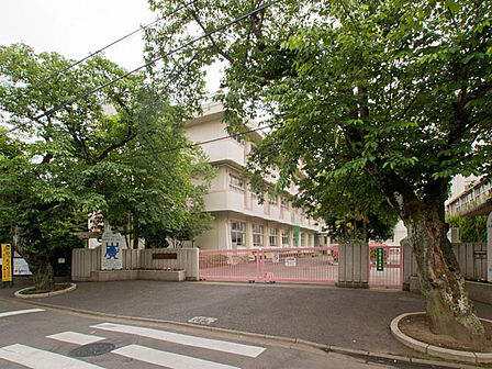 さいたま市立岸町小学校(1150m)