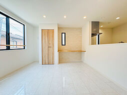 リビング/ダイニングの画像