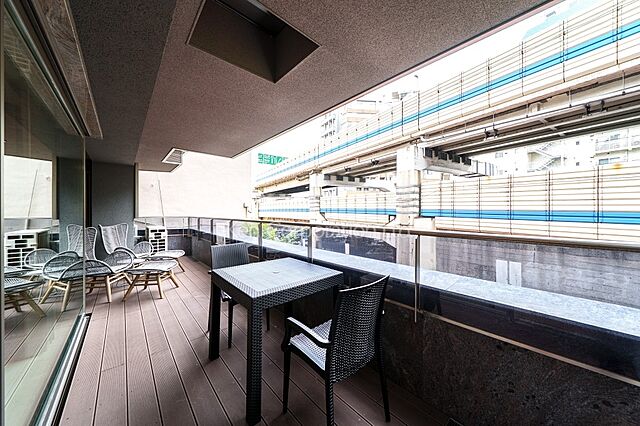 バルコニー ロイヤルシーズン麻布永坂 2階/-