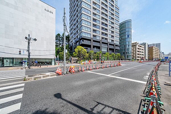 周辺を拡大表示