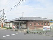 生駒中菜畑郵便局まで600メートル