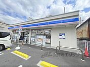 ローソン　東大阪南四条町店まで400メートル