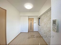 近鉄大阪線 布施駅 徒歩2分の賃貸マンション 6階1Kのリビング/ダイニング