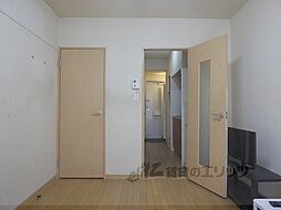 居間