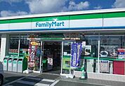 ファミリーマート 1100m
