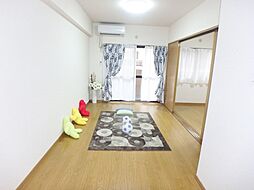 ウィルホンション 102 1階1LDKのリビング/ダイニング