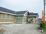 三雲小野江郵便局 623m