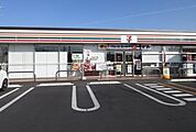 セブンイレブン松阪川井町店 650m