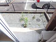 東向きで朝日が差し込みます☆