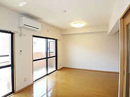 Ｇｒａｎｄｅｕｒ 204 2階2LDKのリビング/ダイニング