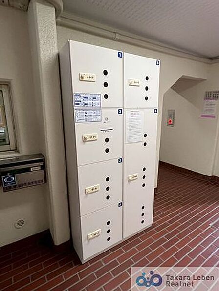 24時間365日いつでも荷物の受け取りが可能な宅配ボックス