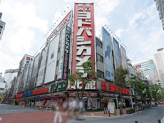 ヨドバシカメラ...