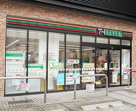 セブンイレブン渋谷恵比寿3丁目店 徒歩8分。 620m