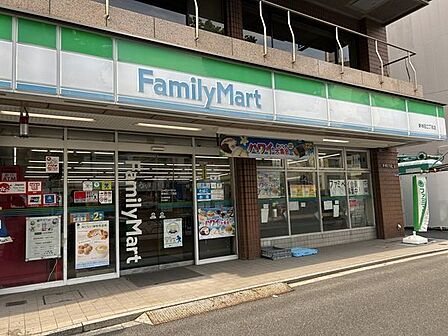 ファミリーマート東神田二丁目店 徒歩2分。 110m