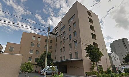 医療法人社団青藍会鈴木リハビリテーション病院 徒歩6分。 420m