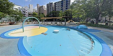 越前堀児童公園 徒歩2分。 150m