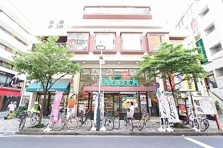 ピーコックストア恵比寿店 徒歩4分。 320m
