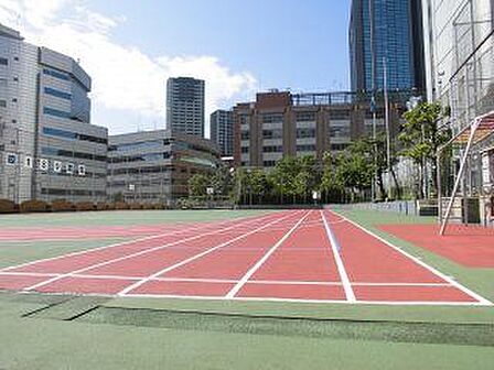 港区立芝小学校 徒歩8分。 630m