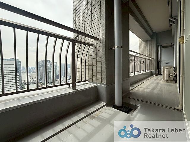 バルコニー 晴海アイランドトリトンスクエアビュータワー 43階/4306