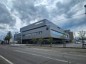役所「芽室町役場まで5739m」