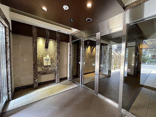 エントランス