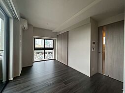 東京メトロ千代田線 表参道駅 徒歩9分の賃貸マンション