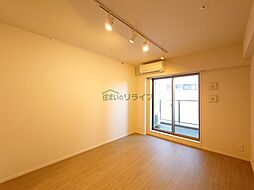 東京メトロ日比谷線 恵比寿駅 徒歩2分の賃貸マンション 11階ワンルームのリビング/ダイニング