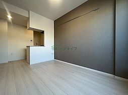 京急本線 新馬場駅 徒歩4分の賃貸マンション 4階ワンルームのリビング/ダイニング