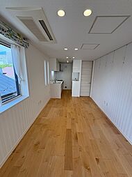 フォートレス大崎 302 3階2LDKのリビング/ダイニング