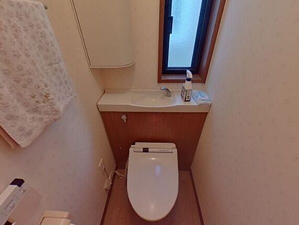 トイレを拡大表示