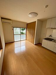 第よん小野荘 105 1階ワンルームのリビング/ダイニング