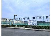 四日市市立内部中学校運動場広い 1840m