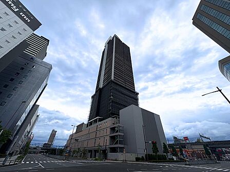 岐阜駅直結の角部屋2LDK中古マンション!通勤通学はもちろん、お出かけにも便利な立地です!