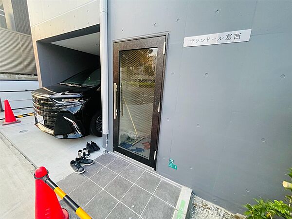 建物エントランス