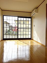 居間