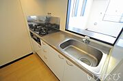 備品や設備仕様は号室等により異なります現地をご確認ください。