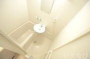 備品や設備仕様は号室等により異なります。現地をご確認下さい。