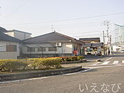 岡山藤原郵便局 777m