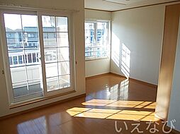 ハウディ 2階1LDKのリビング/ダイニング