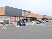 フレッセイ朝日町店 822m