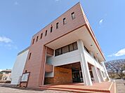 群馬県立文書館 220m