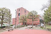 伊勢崎市図書館 4893m