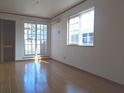 ハーバルパーク 2階1LDKのリビング/ダイニング