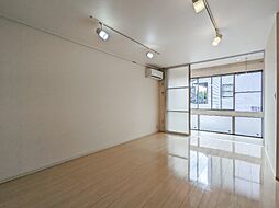 るーばんハイム 1階1Kのリビング/ダイニング