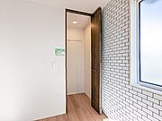 図面と現状に相違がある場合には現状を優先