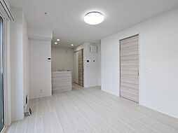 ルミナスプレイス 3階1LDKのリビング/ダイニング