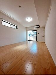 ガーデン 宮 2階1Kのリビング/ダイニング