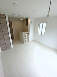 Floral Nakajima II 2階ワンルームのリビング/ダイニング