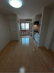 コンフォールYS 1階1LDKのリビング/ダイニング