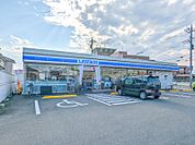 ローソン前橋上新田町店 449m
